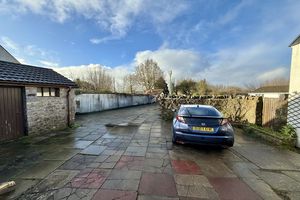 Driveway Parking- click for photo gallery